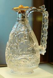 Fatimid ewer in carved rock crystal (clear quartz) with gold lid, c. 1000