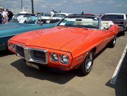 1969 Pontiac Firebird convertible (12404304654).jpg