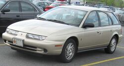 96-99 Saturn SW2.jpg