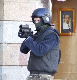 Flashball - French Police 01.jpg
