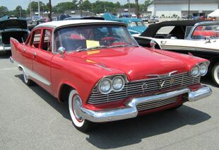 1958 Plymouth Savoy 4-door f.jpg