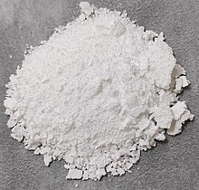 Terbium(III) hydroxide 01.jpg