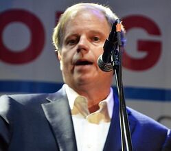 Doug Jones 2017.jpg