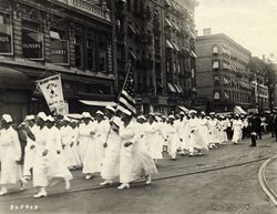 Unia-nurses 1922corbis.jpg