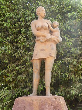 StatueCiteNigerBamako.jpg
