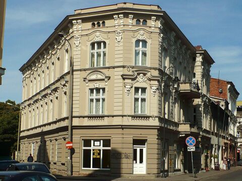 Main facades
