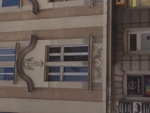 Window ornamentation
