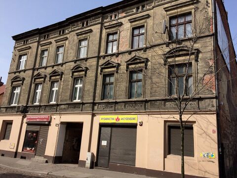 Main elevation on the street