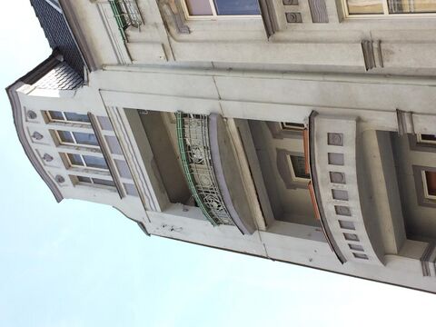 Detail of bay window