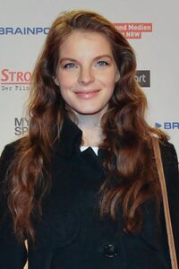 Chestnut color hair also has a reddish tint, but is less red and more brown than auburn hair. This is German singer Yvonne Catterfeld