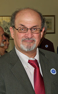 Salman Rushdie in New York City 2008.jpg