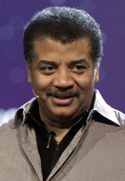 Neil deGrasse Tyson in June 2017 (cropped).jpg