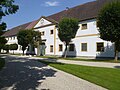 Schloss – Wirtschaftstrakt