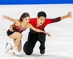 Riku Miura and Ryuichi Kihara perform at the 2025 Skate America.