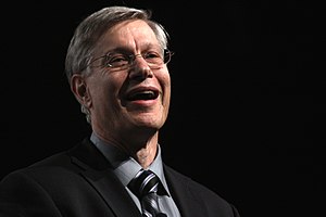 Brook speaking at a Tea Party Patriots event