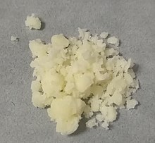 Terbium(III) chloride hexahydrate.jpg