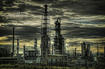 Oregon Governor signs measure to extend state clean fuels program