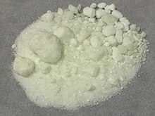 Thulium acetate.jpg