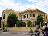Colonial Villa on Street 108 Phnom Penh.jpg
