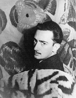 Salvador Dalí 1939.jpg