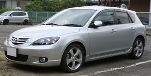 2003-2006 Mazda Axela Sport (cropped).jpg