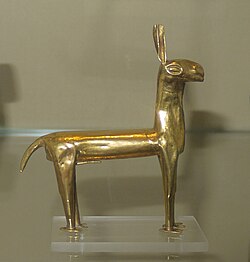 Inca hollow model of a llama, 14th-15th centuries, gold, British Museum[213]
