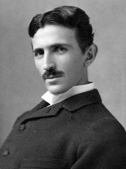 Tesla circa 1890.jpeg