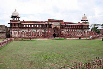 Jahangiri Mahal - Agra Fort India.jpg