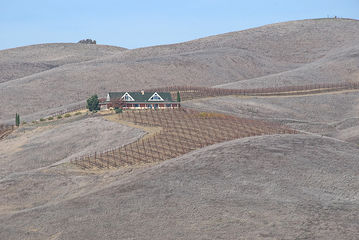 California requires water cuts from farmers in response to historic drought