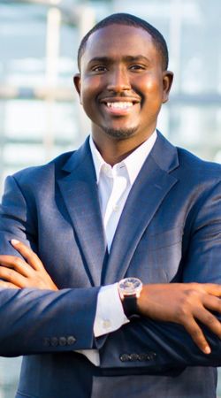 Image of tmp/YStH6F111hq8/data/media/images/AJAwed.jpg