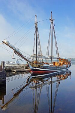 DSC01115 - Tall Ship Larinda.jpg