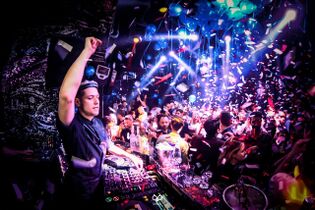 The EDM scene obtained commercial success as seen with songs like "Party Rock Anthem" by LMFAO. The early 2010s had a unique party culture that was inspired by EDM.