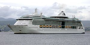 Jewel of the Seas G628.jpg