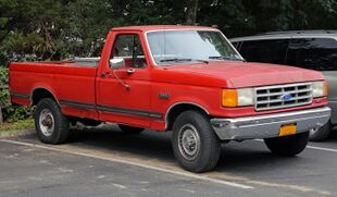 1989 Ford F-250 Custom 4×2.jpg