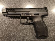 Heckler & Koch VP9-L.jpg