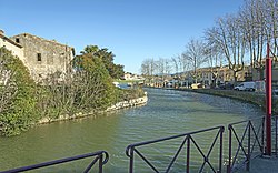 A small flat section of canal in the French countryside