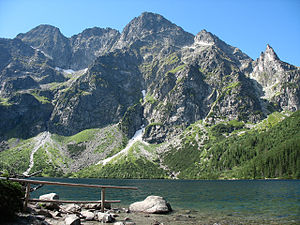 Morskie oko o swicie.jpg