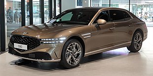 Genesis G90 RS4 3.5T AWD Valencia Gold (14) (cropped).jpg