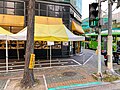 Seoul pavement light in green