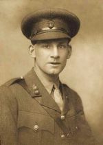 Siegfried Sassoon by George Charles Beresford (1915).jpg