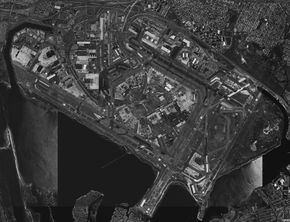 JFK Airport Satellite photo.jpg