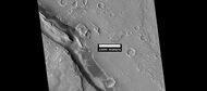 Close view of streamlined shapes, as seen by HiRISE under HiWish program
