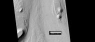 Streamlined feature, as seen by HiRISE under HiWish program Location is Memnonia quadrangle.