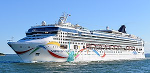 Norwegian Dawn Leaving Boston Harbor (cropped).jpg