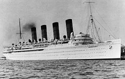 Mauretania 1930s.JPG