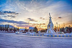 میدان جانبازان.jpg